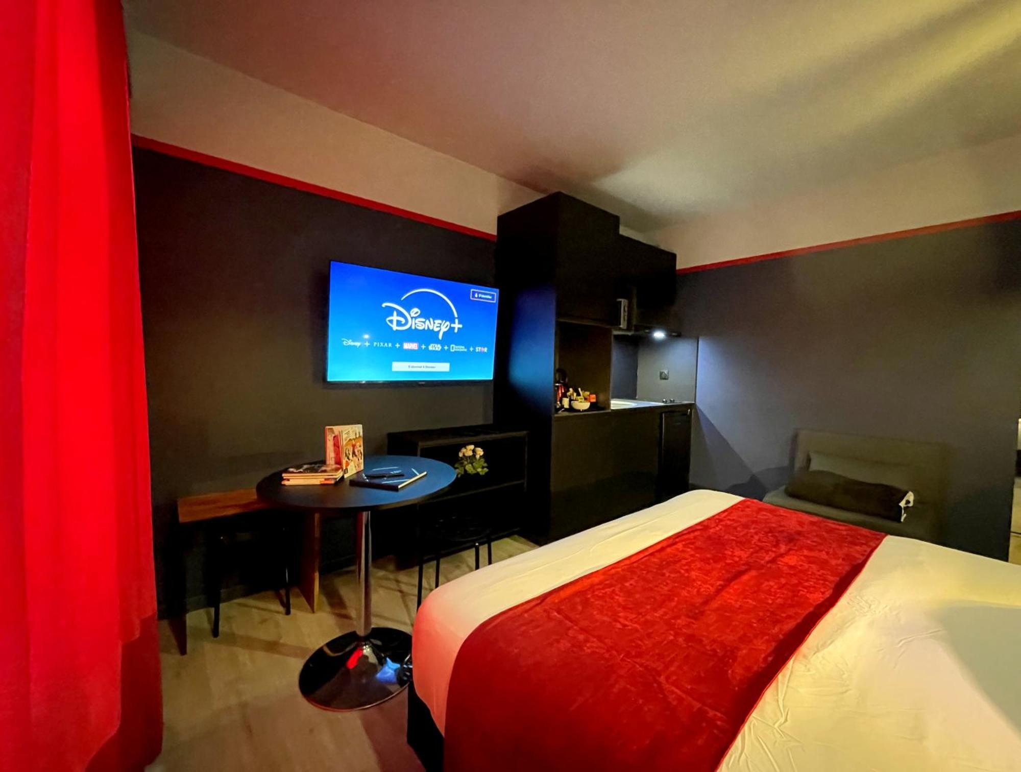 Disney 'Xperience - Parc 10 Min - 3Pers Esbly Exterior foto
